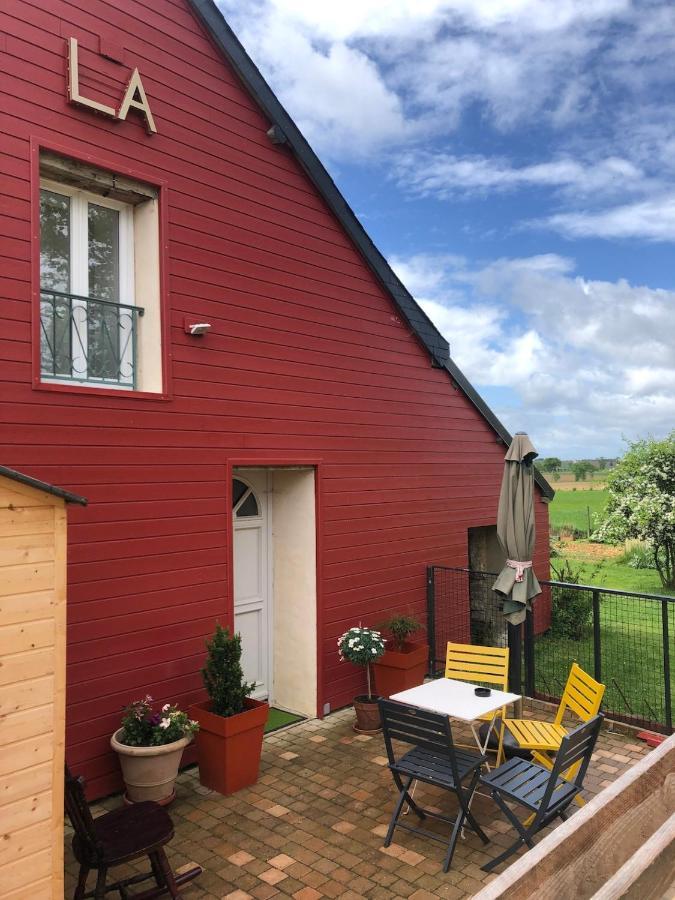 Gite La Maison La Saint-Aubin-d'Aubigne Ngoại thất bức ảnh