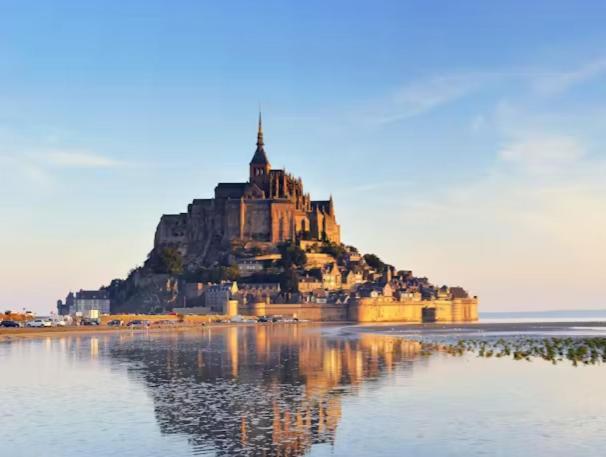 Gite La Maison La Saint-Aubin-d'Aubigne Ngoại thất bức ảnh